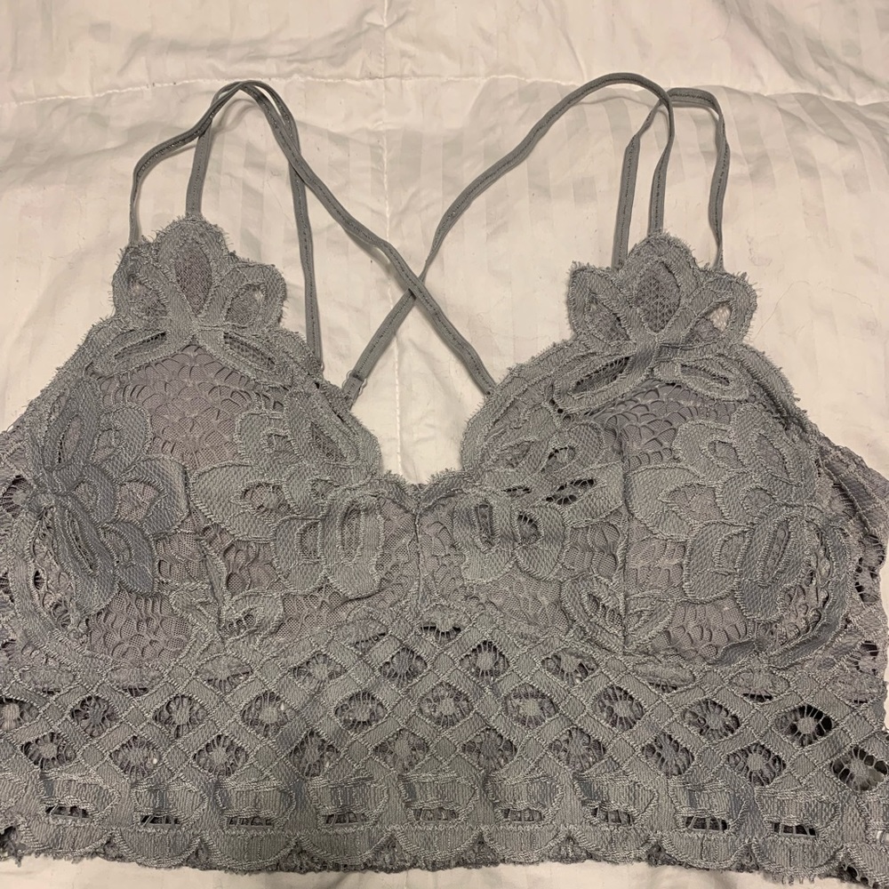 Grey bralette in size XXL. Did not fit. Cannot return as took tag off.